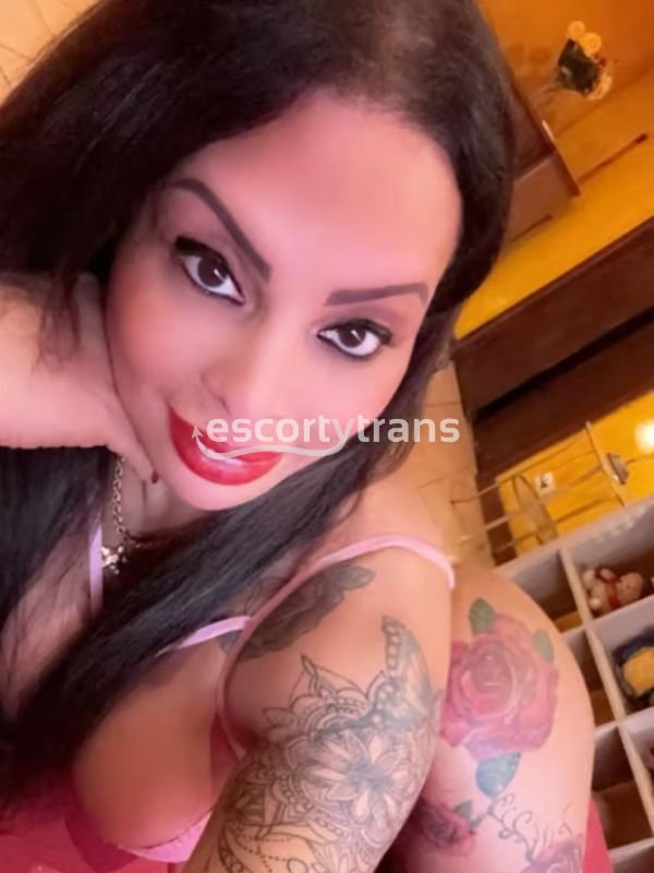 Trans Silvia Hot